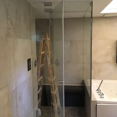 Szklarz. ZHU. Usługi szklarskie. Welke-Kruszyńska B.